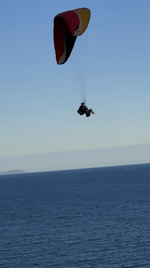 Voo Duplo em Parapente na praia Martim de Sá Caraguatatuba Litoral Norte SP
